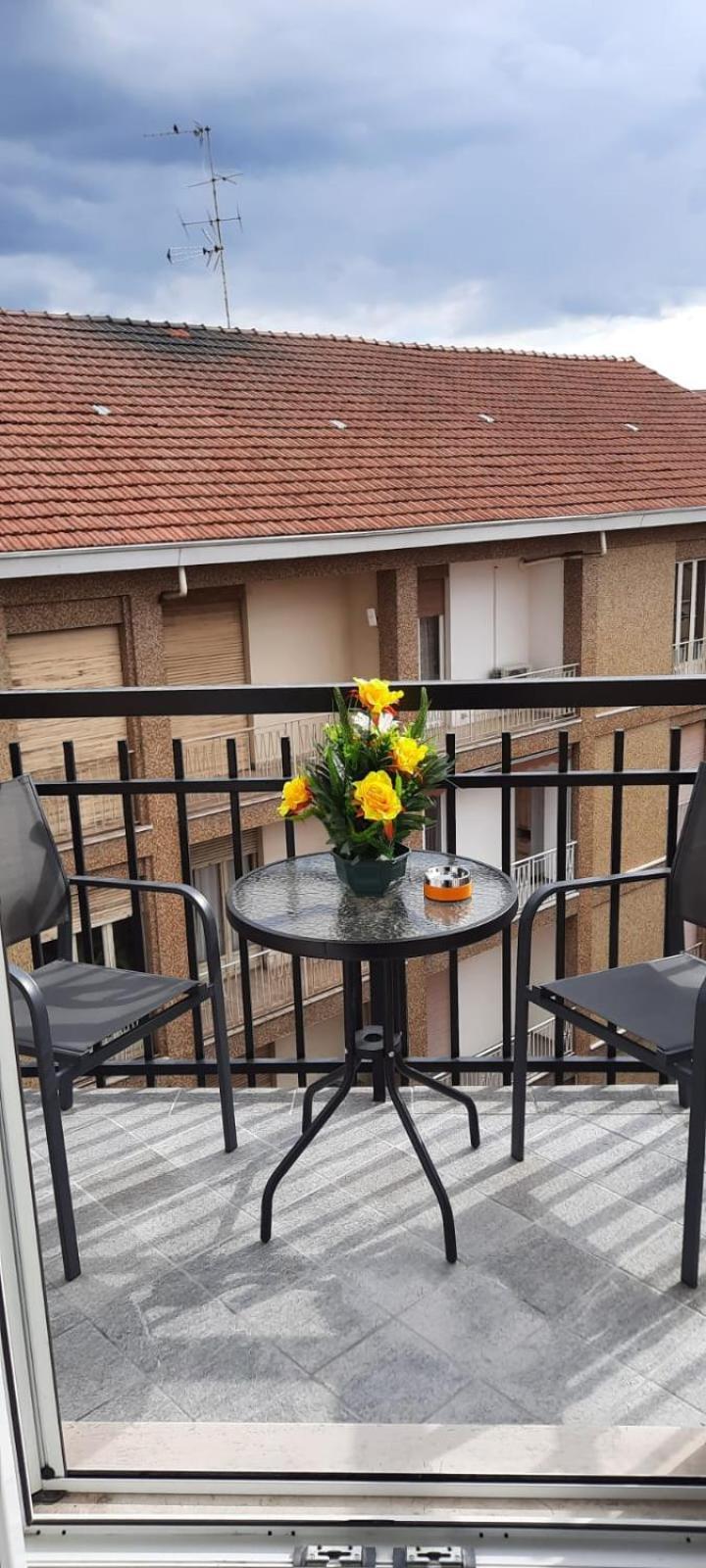 Anzalone House Apartment Asti Ngoại thất bức ảnh